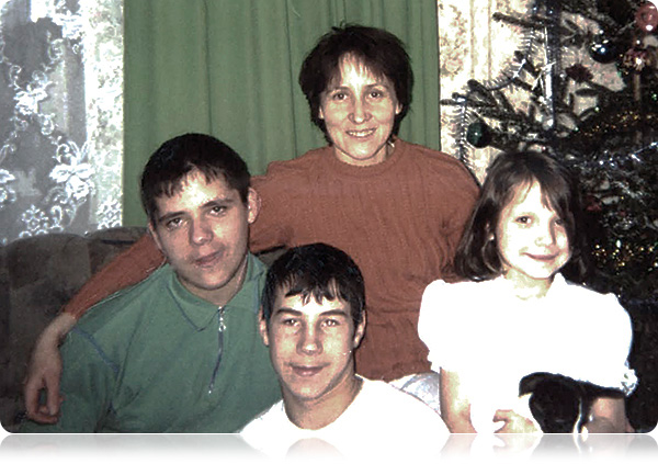 Halina Korewo wraz z synem Wadimem, córką Anną i ich przyjacielem