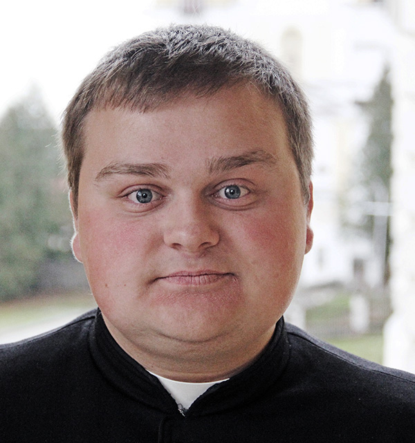 Dk. Paweł Szemiet, 
urodził się 12 lipca 1997 roku, pochodzi z parafii Wniebowzięcia
Najświętszej Maryi Panny w Kopciówce (dekanat Grodno-Zachód)