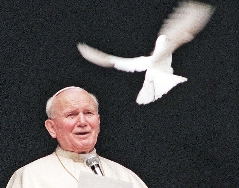 Папа Ян Павел ІІ падчас агульнай аўдыенцыі ў Ватыкане, 1996 г.